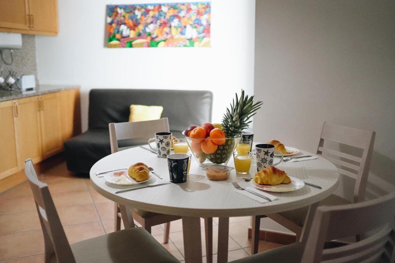 Wonderful Flats With Pool By Host Wise Apartment Albufeira Luaran gambar