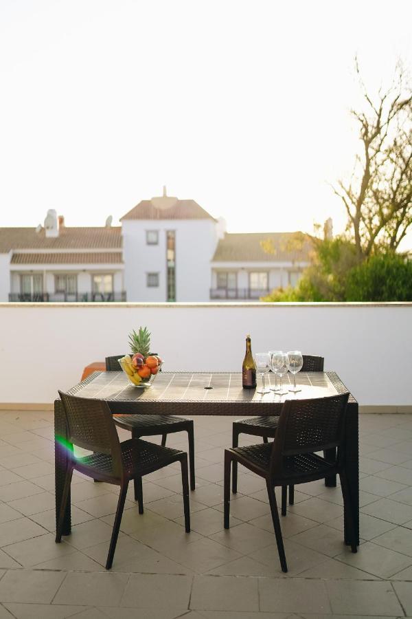 Wonderful Flats With Pool By Host Wise Apartment Albufeira Luaran gambar