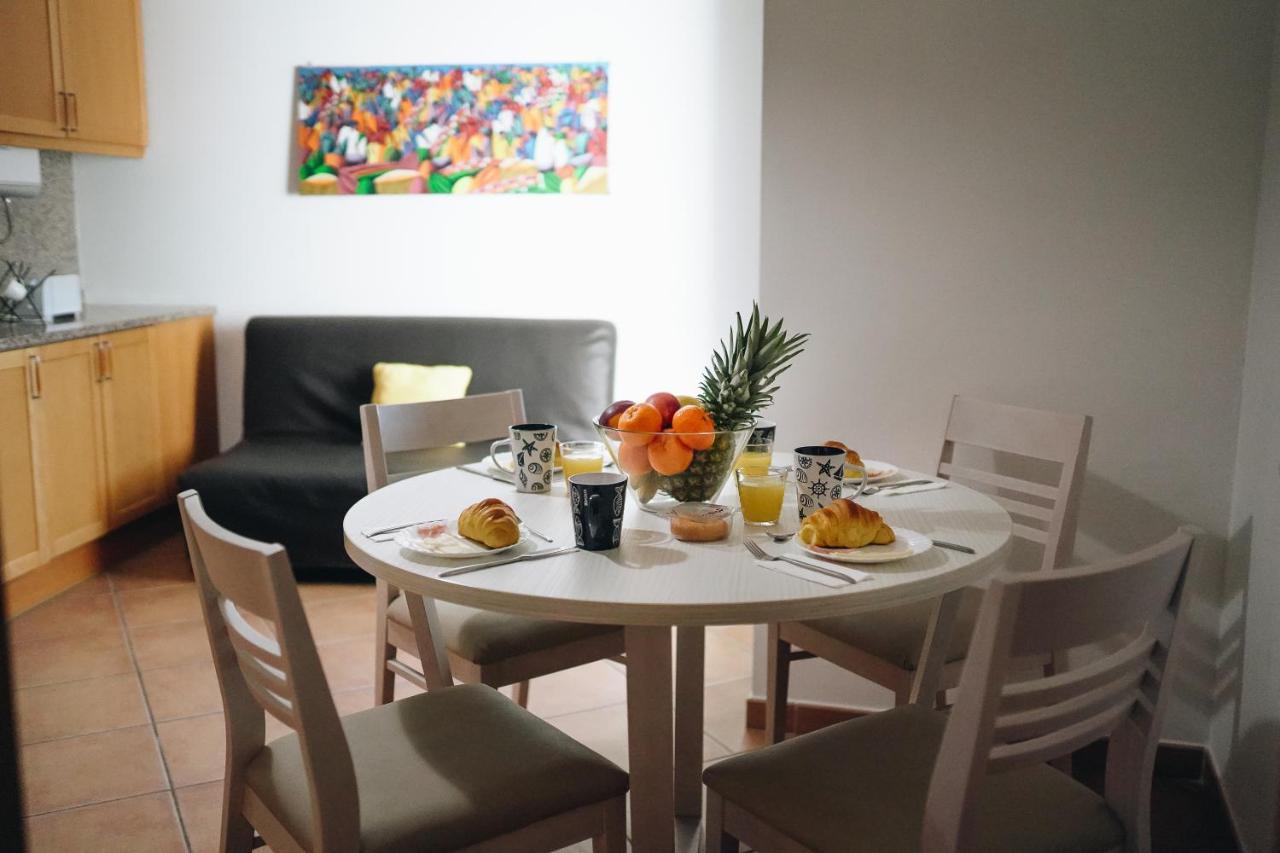 Wonderful Flats With Pool By Host Wise Apartment Albufeira Luaran gambar