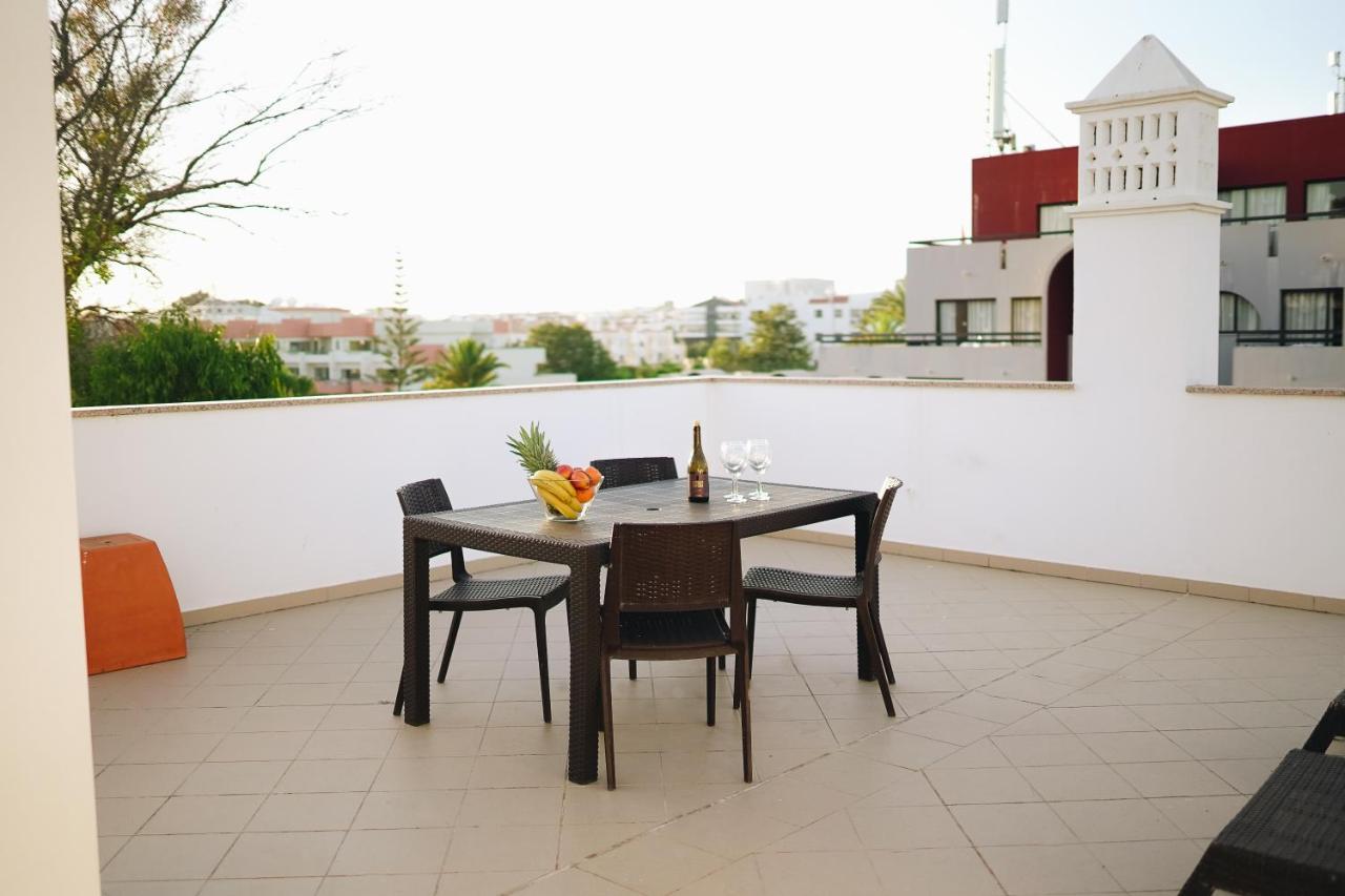 Wonderful Flats With Pool By Host Wise Apartment Albufeira Luaran gambar