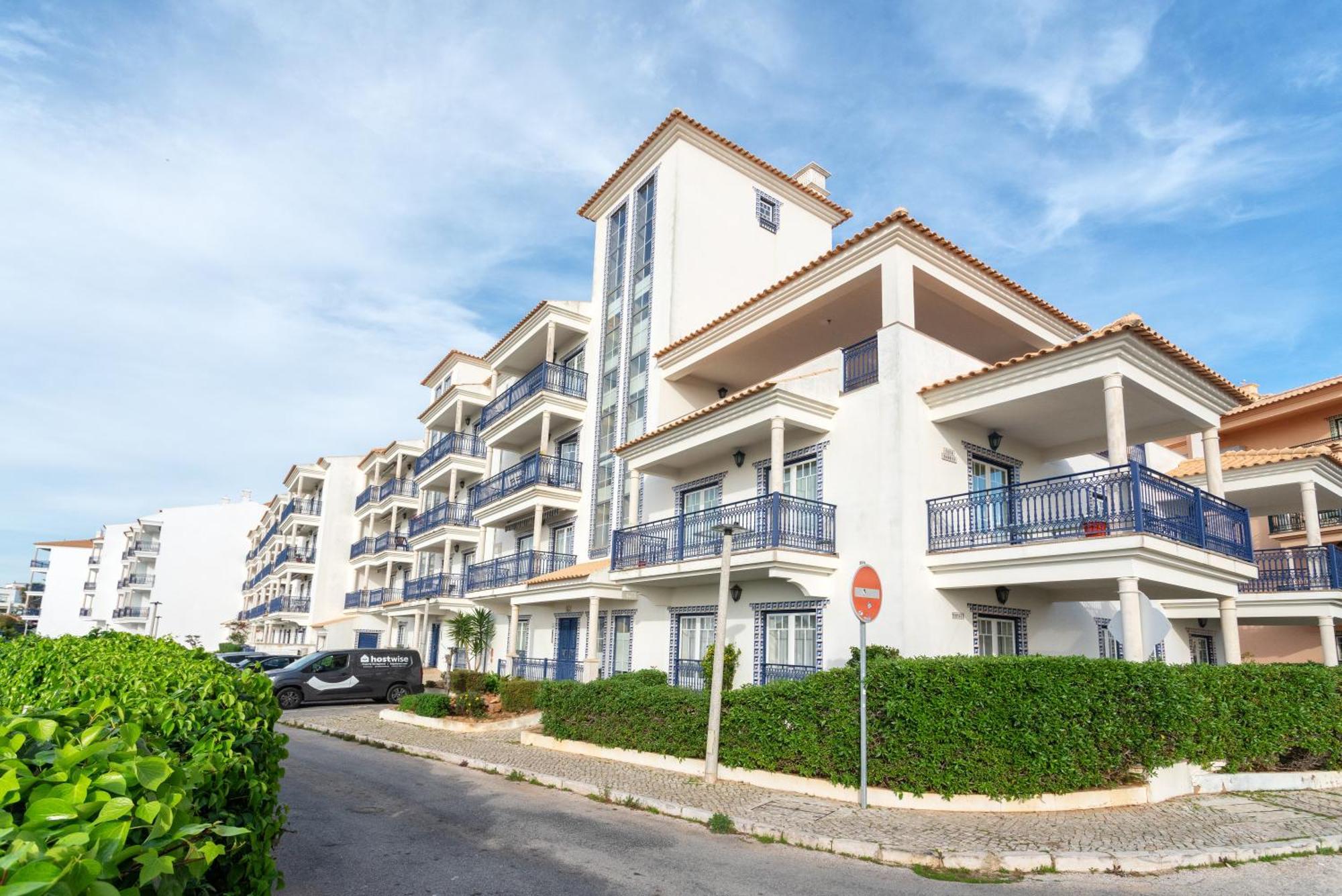 Wonderful Flats With Pool By Host Wise Apartment Albufeira Luaran gambar